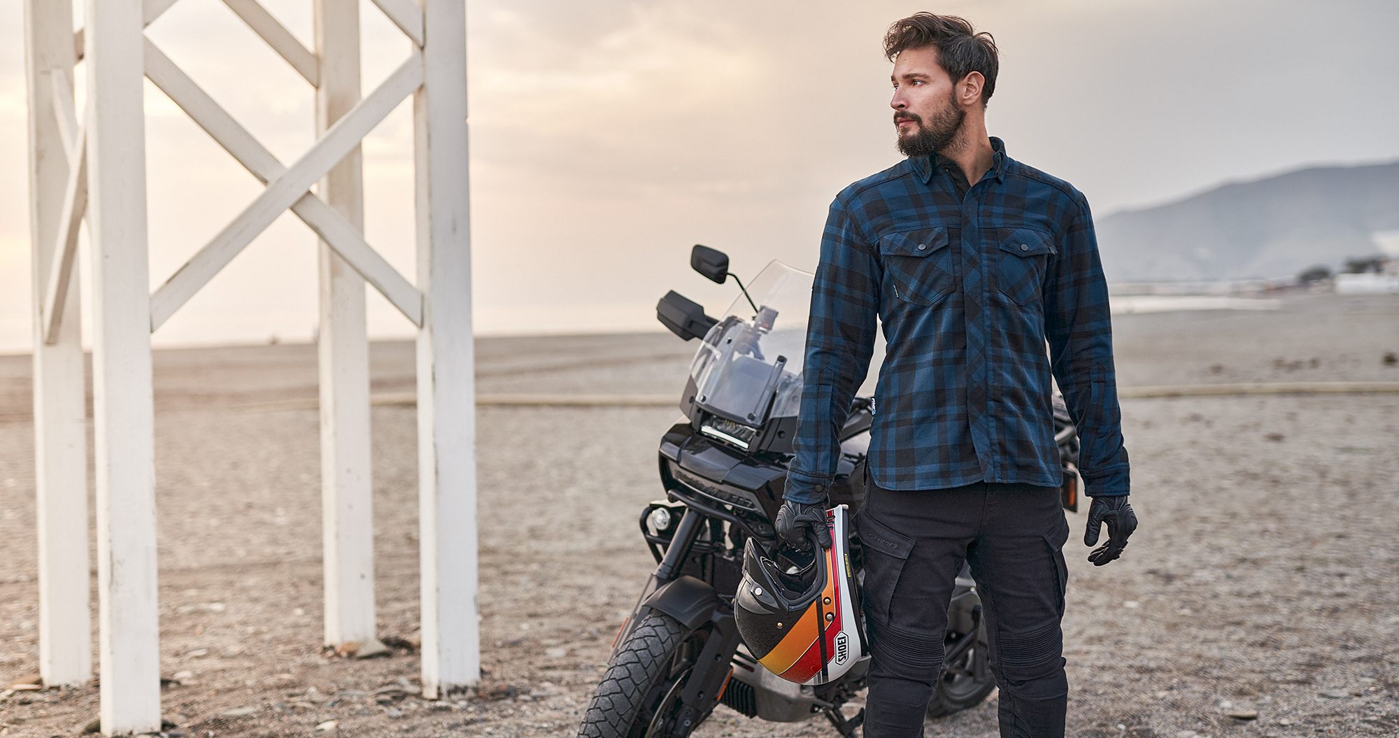Koszule motocyklowe Shima - ikona współczesnego, miejskiego stylu